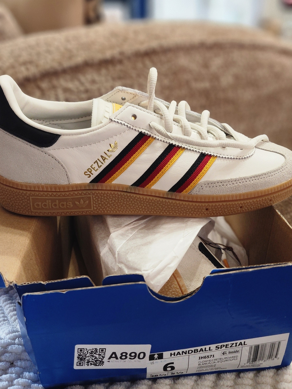 adidas Spezial Low-Top Sneakers White with Black, Red & Yellow Stripes